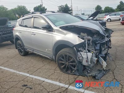 Czwarte zdjęcie samochodu z boku: 2018 TOYOTA RAV4 ADVENTURE VIN:2T3RFREV7JW823973 - miniatura