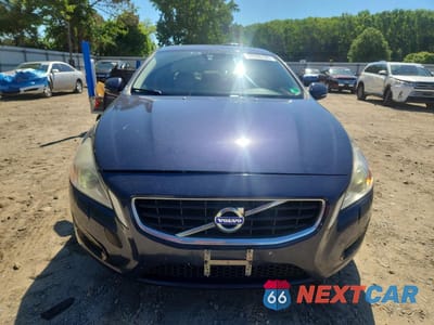 Piąte zdjęcie samochodu w środku: 2012 VOLVO S60 T6 VIN:YV1902FH7C2131641 - miniatura