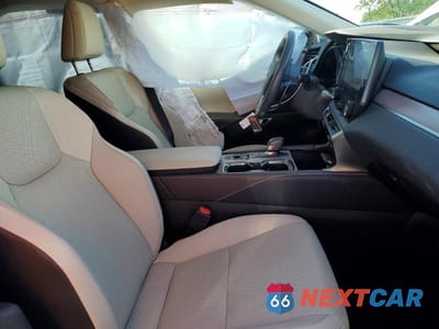 Zdjęcie 7 z 13 samochodu: 2024 LEXUS RX 350 PREMIUM VIN:2T2BAMCA1RC057940 - miniatura