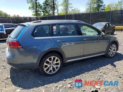 Trzecie zdjęcie samochodu z tyłu: 2017 VOLKSWAGEN GOLF ALLTRACK S VIN:3VWH17AU7HM527534 - miniatura