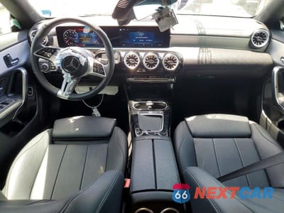 Zdjęcie 8 z 12 samochodu: 2025 MERCEDES-BENZ CLA 250 4MATIC VIN:W1K5J4HB3SN521130 - miniatura