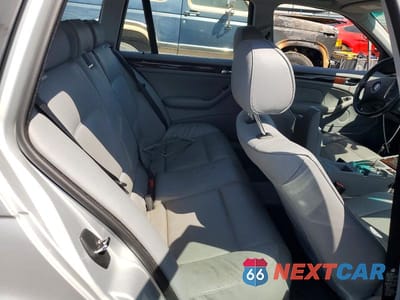 Zdjęcie 10 z 12 samochodu: 2004 BMW 325 XIT VIN:WBAEP33444PF04212 - miniatura