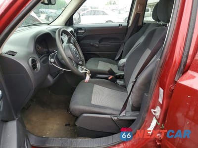 Zdjęcie 7 z 13 samochodu: 2016 JEEP PATRIOT SPORT VIN:1C4NJPBA4GD719899 - miniatura