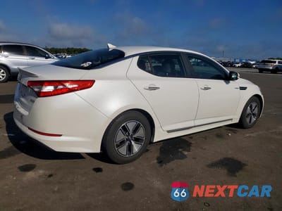 Trzecie zdjęcie samochodu z tyłu: 2013 KIA OPTIMA HYBRID VIN:KNAGM4AD5D5039443 - miniatura