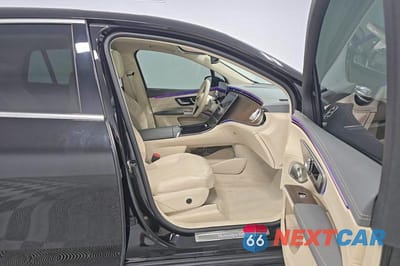 Piąte zdjęcie samochodu w środku: 2023 MERCEDES-BENZ EQS SUV 450 4MATIC VIN:4JGDM2EB2PA024313 - miniatura