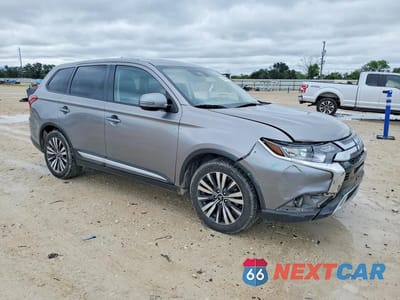 Czwarte zdjęcie samochodu z boku: 2020 MITSUBISHI OUTLANDER SE VIN:JA4AD3A35LZ047988 - miniatura