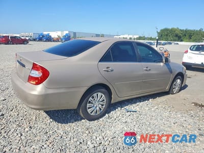 Trzecie zdjęcie samochodu z tyłu: 2003 TOYOTA CAMRY LE VIN:4T1BE32K73U700262 - miniatura
