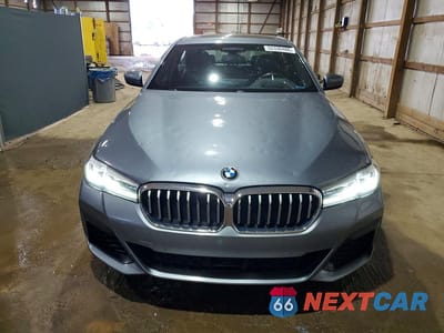 Piąte zdjęcie samochodu w środku: 2022 BMW 540 XI VIN:WBA73BJ0XNWX57490 - miniatura