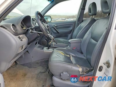 Zdjęcie 7 z 13 samochodu: 2001 TOYOTA RAV4 BASE VIN:JTEHH20V610054449 - miniatura