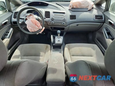Zdjęcie 8 z 12 samochodu: 2007 HONDA CIVIC LX VIN:1HGFA16597L019771 - miniatura
