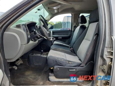 Zdjęcie 7 z 12 samochodu: 2008 CHEVROLET SILVERADO K1500 VIN:2GCEK13C781132314 - miniatura