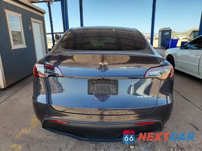 Zdjęcie 6 z 13 samochodu: 2022 TESLA MODEL Y VIN:7SAYGDEE4NF411469 - miniatura
