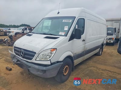 2011 MERCEDES BENZ SPRINTER 2500 DELIVERY VAN WD3PE8CB6B5604986 - główne zdjęcie licytacji z USA - miniatura