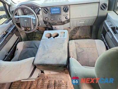 Zdjęcie 8 z 12 samochodu: 2015 FORD F350 SUPER DUTY VIN:1FT8W3B64FEB68000 - miniatura