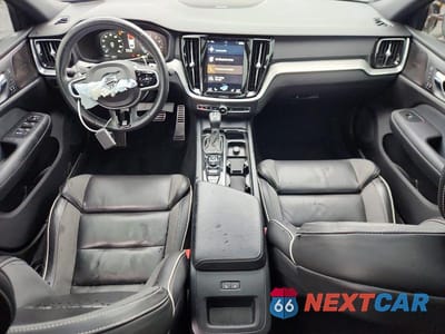 Zdjęcie 8 z 12 samochodu: 2019 VOLVO S60 T6 R-DESIGN VIN:7JRA22TM6KG014005 - miniatura