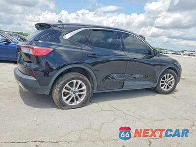 Trzecie zdjęcie samochodu z tyłu: 2022 FORD ESCAPE SE VIN:1FMCU0G65NUC04915 - miniatura