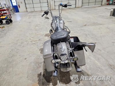 Czwarte zdjęcie samochodu z boku: 2017 HARLEY-DAVIDSON FLHR ROAD KING VIN:1HD1FBC13HB684852 - miniatura