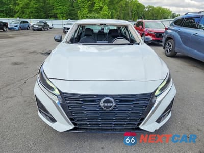 Piąte zdjęcie samochodu w środku: 2024 NISSAN ALTIMA S VIN:1N4BL4BV6RN370228 - miniatura