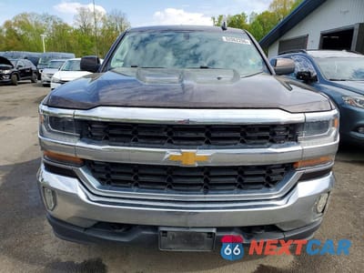 Piąte zdjęcie samochodu w środku: 2016 CHEVROLET SILVERADO K1500 LT VIN:1GCVKREC0GZ193232 - miniatura