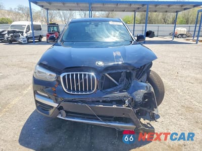 Piąte zdjęcie samochodu w środku: 2019 BMW X3 SDRIVE30I VIN:5UXTR7C59KLR51316 - miniatura