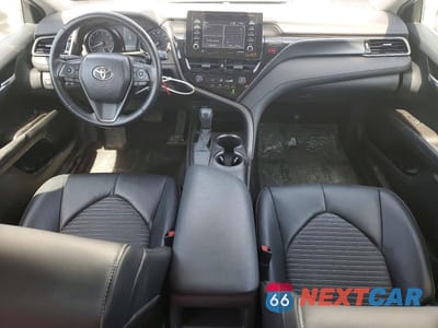 Zdjęcie 8 z 12 samochodu: 2021 TOYOTA CAMRY SE VIN:4T1G11AK0MU427562 - miniatura