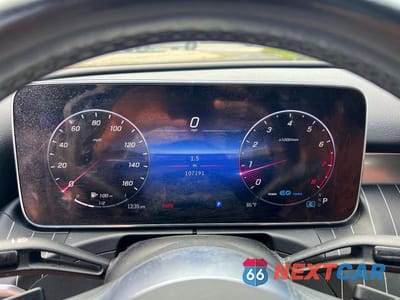 Zdjęcie 9 z 11 samochodu: 2022 MERCEDES-BENZ C 300 4MATIC VIN:W1KAF4HB5NR032645 - miniatura