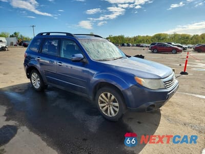 Czwarte zdjęcie samochodu z boku: 2012 SUBARU FORESTER 2.5X PREMIUM VIN:JF2SHADC6CH430859 - miniatura