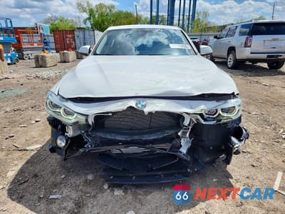 Piąte zdjęcie samochodu w środku: 2018 BMW 320 XI VIN:WBA8A3C57JA486923 - miniatura