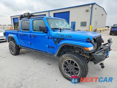 Czwarte zdjęcie samochodu z boku: 2021 JEEP GLADIATOR SPORT VIN:1C6HJTAG1ML522953 - miniatura