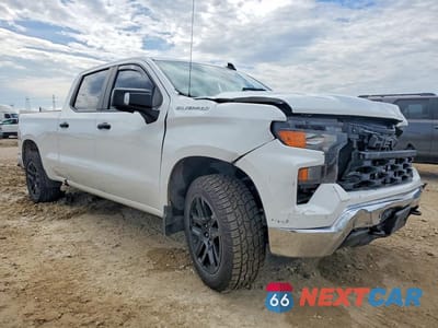 Czwarte zdjęcie samochodu z boku: 2024 CHEVROLET SILVERADO C1500 VIN:1GCPAAEK0RZ171366 - miniatura