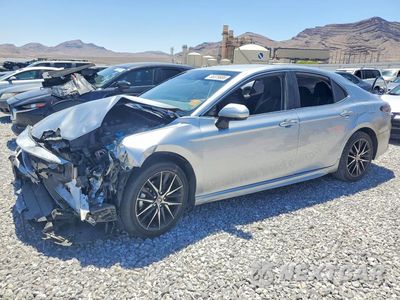 2024 TOYOTA CAMRY SE 4T1G11AK0RU893273 - główne zdjęcie licytacji z USA - miniatura
