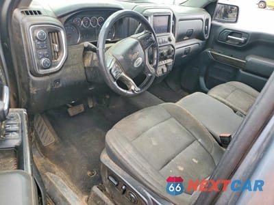 Zdjęcie 8 z 12 samochodu: 2019 CHEVROLET SILVERADO K1500 RST VIN:1GCUYEED9KZ391442 - miniatura