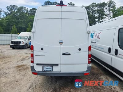 Zdjęcie 6 z 12 samochodu: 2018 MERCEDES BENZ SPRINTER 2500 DELIVERY VAN VIN:WD3PE8CD0JP585954 - miniatura