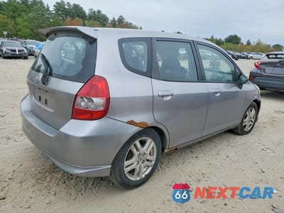 Trzecie zdjęcie samochodu z tyłu: 2007 HONDA FIT S VIN:JHMGD38677S028839 - miniatura