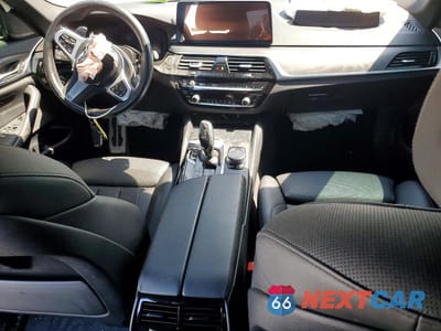 Zdjęcie 8 z 12 samochodu: 2023 BMW 540 I VIN:WBA53BJ09PCL31639 - miniatura
