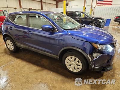 Czwarte zdjęcie samochodu z boku: 2019 NISSAN ROGUE SPORT S VIN:JN1BJ1CR1KW335955 - miniatura