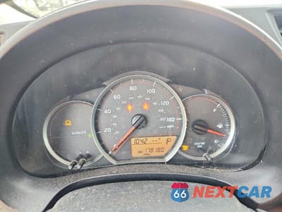 Zdjęcie 9 z 12 samochodu: 2014 TOYOTA YARIS 3-DOOR L VIN:JTDJTUD35ED573595 - miniatura