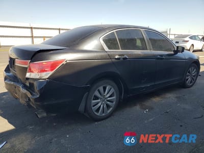 Trzecie zdjęcie samochodu z tyłu: 2011 HONDA ACCORD EX VIN:1HGCP2F77BA070358 - miniatura