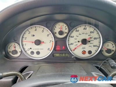 Zdjęcie 9 z 12 samochodu: 2003 MAZDA MX-5 MIATA BASE VIN:JM1NB353430304649 - miniatura