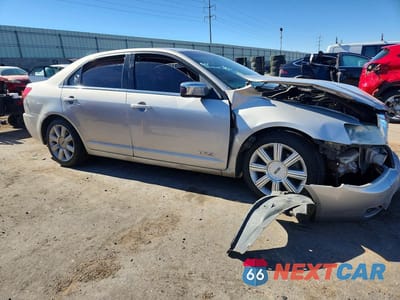 Czwarte zdjęcie samochodu z boku: 2008 LINCOLN MKZ VIN:3LNHM26TX8R635366 - miniatura