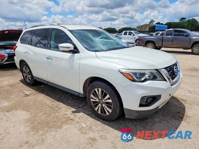 Czwarte zdjęcie samochodu z boku: 2019 NISSAN PATHFINDER SV VIN:5N1DR2MN7KC601816 - miniatura