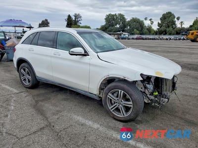 Czwarte zdjęcie samochodu z boku: 2022 MERCEDES-BENZ GLC 300 4MATIC VIN:W1N0G8EB8NV336583 - miniatura