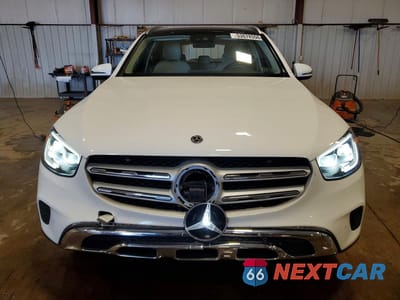 Piąte zdjęcie samochodu w środku: 2021 MERCEDES-BENZ GLC 300 4MATIC VIN:W1N0G8EB5MF890673 - miniatura