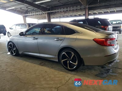 Drugie zdjęcie samochodu z przodu: 2021 HONDA ACCORD SPORT SE VIN:1HGCV1F46MA020060 - miniatura