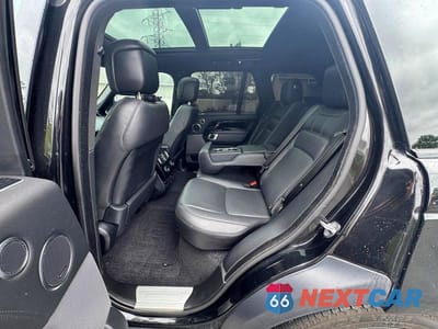 Zdjęcie 11 z 13 samochodu: 2021 LAND ROVER RANGE ROVER WESTMINSTER EDITION VIN:SALGS2SE3MA433754 - miniatura
