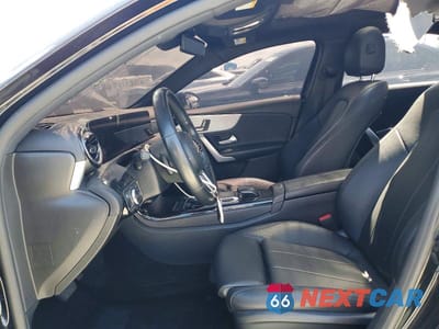Zdjęcie 7 z 12 samochodu: 2019 MERCEDES-BENZ A 220 VIN:WDD3G4EB4KW022485 - miniatura