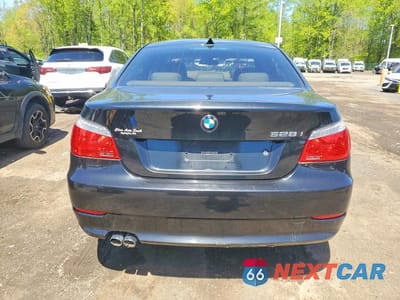 Zdjęcie 6 z 12 samochodu: 2009 BMW 528 XI VIN:WBANV13599C155126 - miniatura