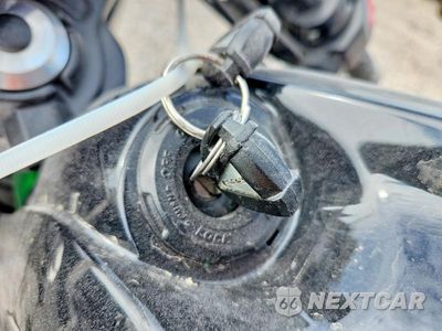 Zdjęcie 8 z 9 samochodu: 2023 KAWASAKI ER650 N VIN:ML5EREN17PDA99877 - miniatura