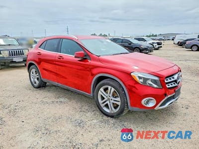 Czwarte zdjęcie samochodu z boku: 2020 MERCEDES-BENZ GLA 250 VIN:W1NTG4EBXLU040022 - miniatura