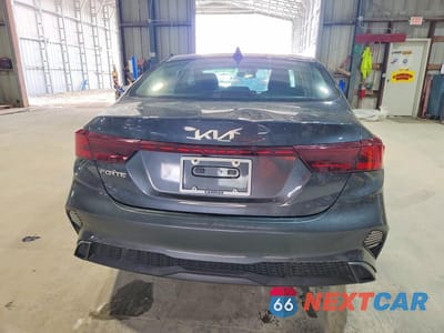 Zdjęcie 6 z 12 samochodu: 2023 KIA FORTE LXS VIN:3KPF24AD4PE601555 - miniatura